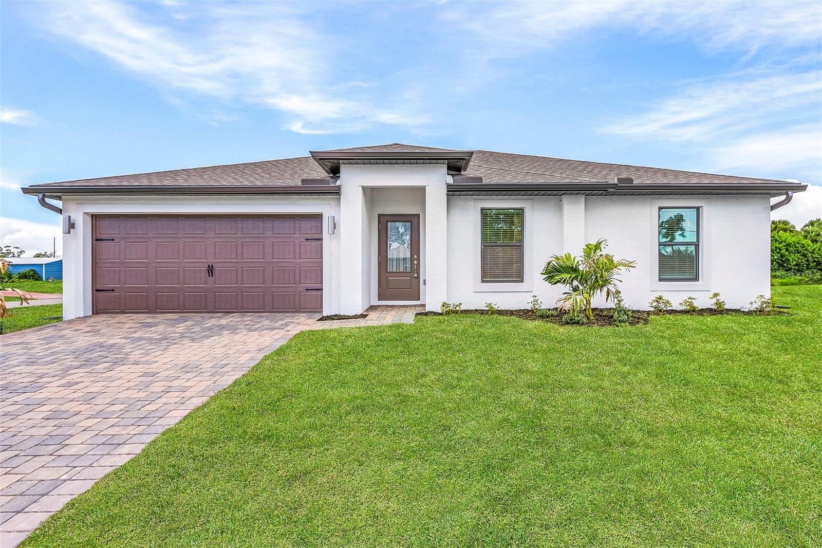 5952 Gillot Blvd, Port Charlotte, FL 33981
