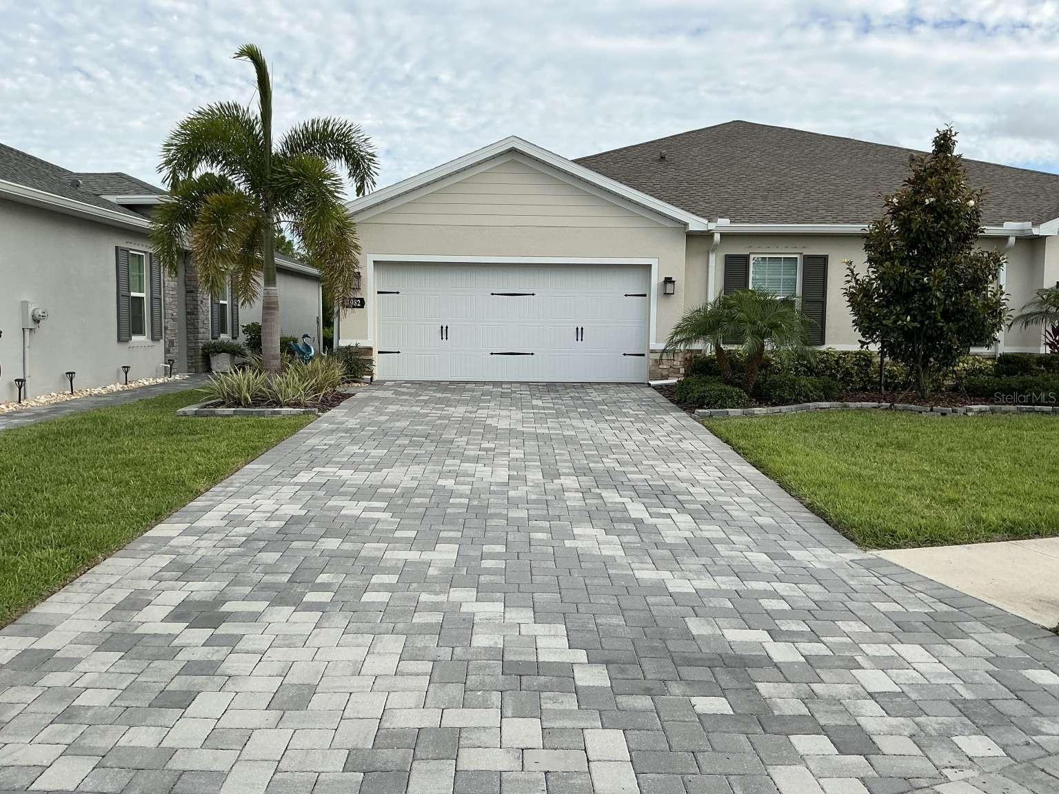 1982 W Palms Dr, Port Charlotte, FL 33953