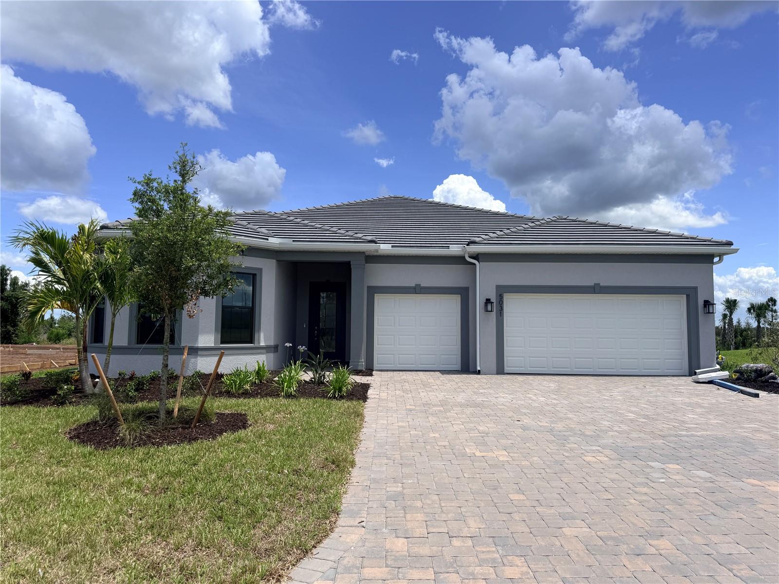 5031 Golden Shore Ct, Lakewood Ranch, FL 34211