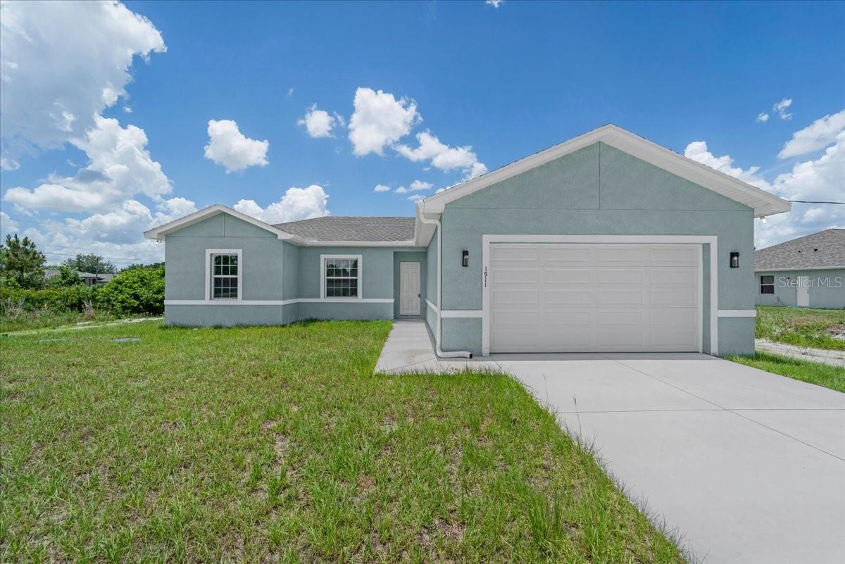 1911 Richmond Ave N, Lehigh Acres, FL 33972