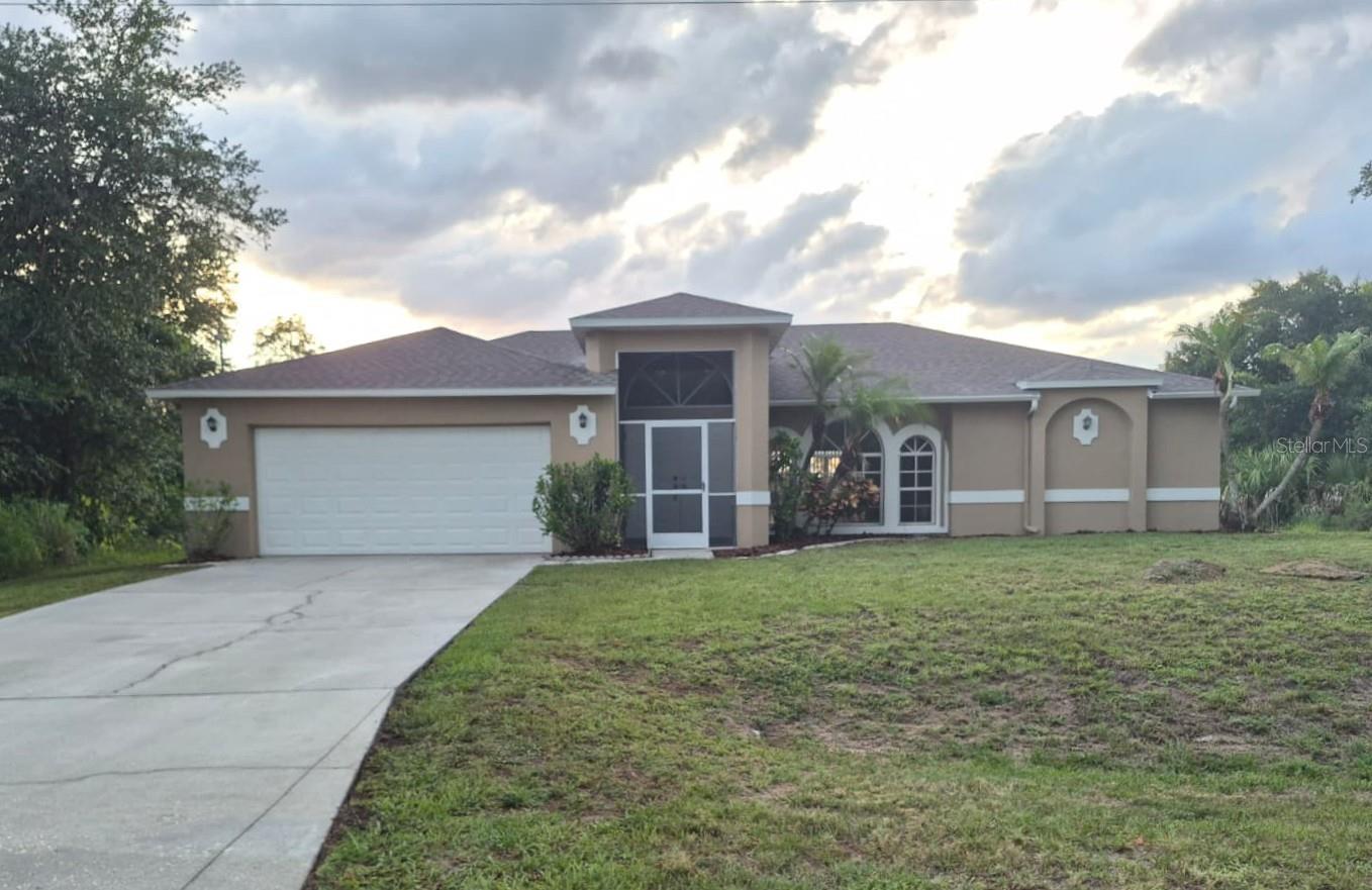 3253 Gilbert St, North Port, FL 34288