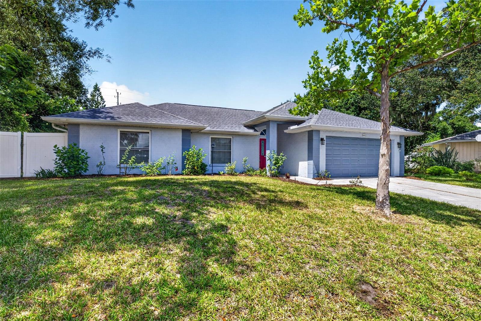 5002 Brandeis Cir S, Sarasota, FL 34243