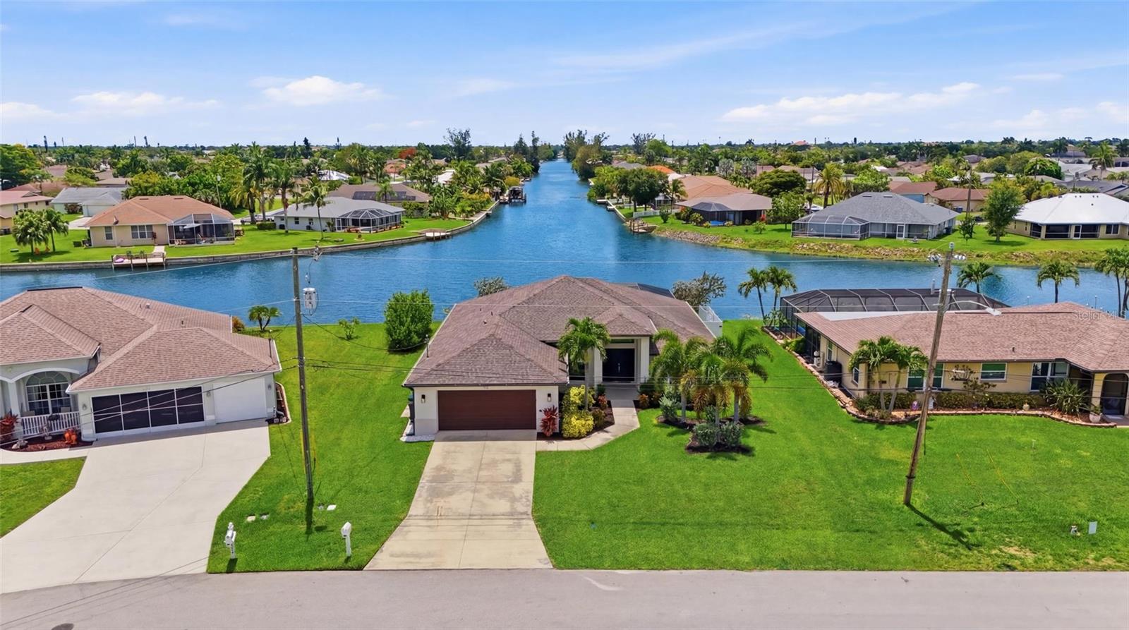 206 Ne 21st Ave, Cape Coral, FL 33909