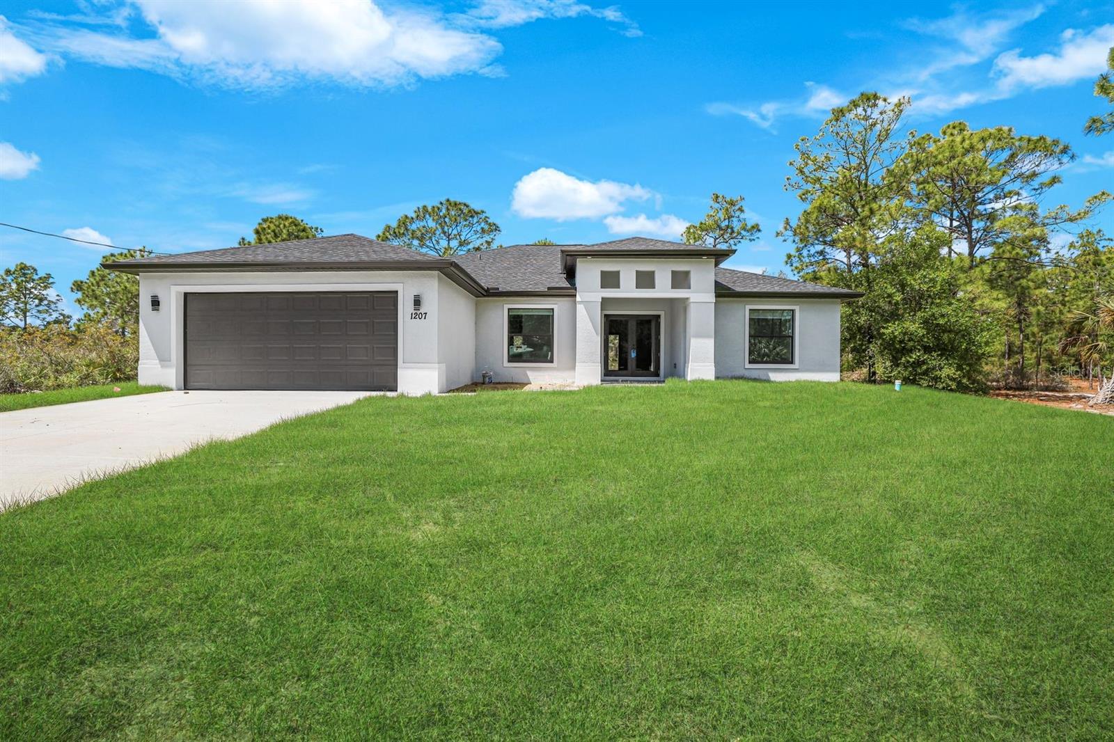 2702 50th St Sw, Lehigh Acres, FL 33976