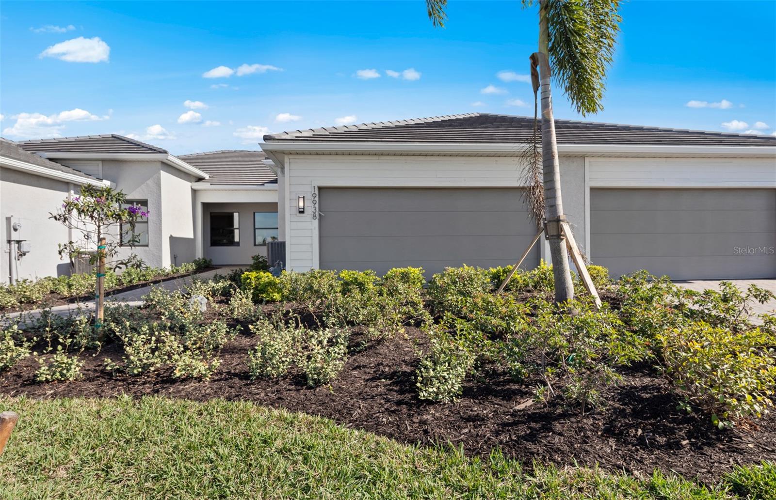 18809 Indian Rock Pl, Lakewood Ranch, FL 34211