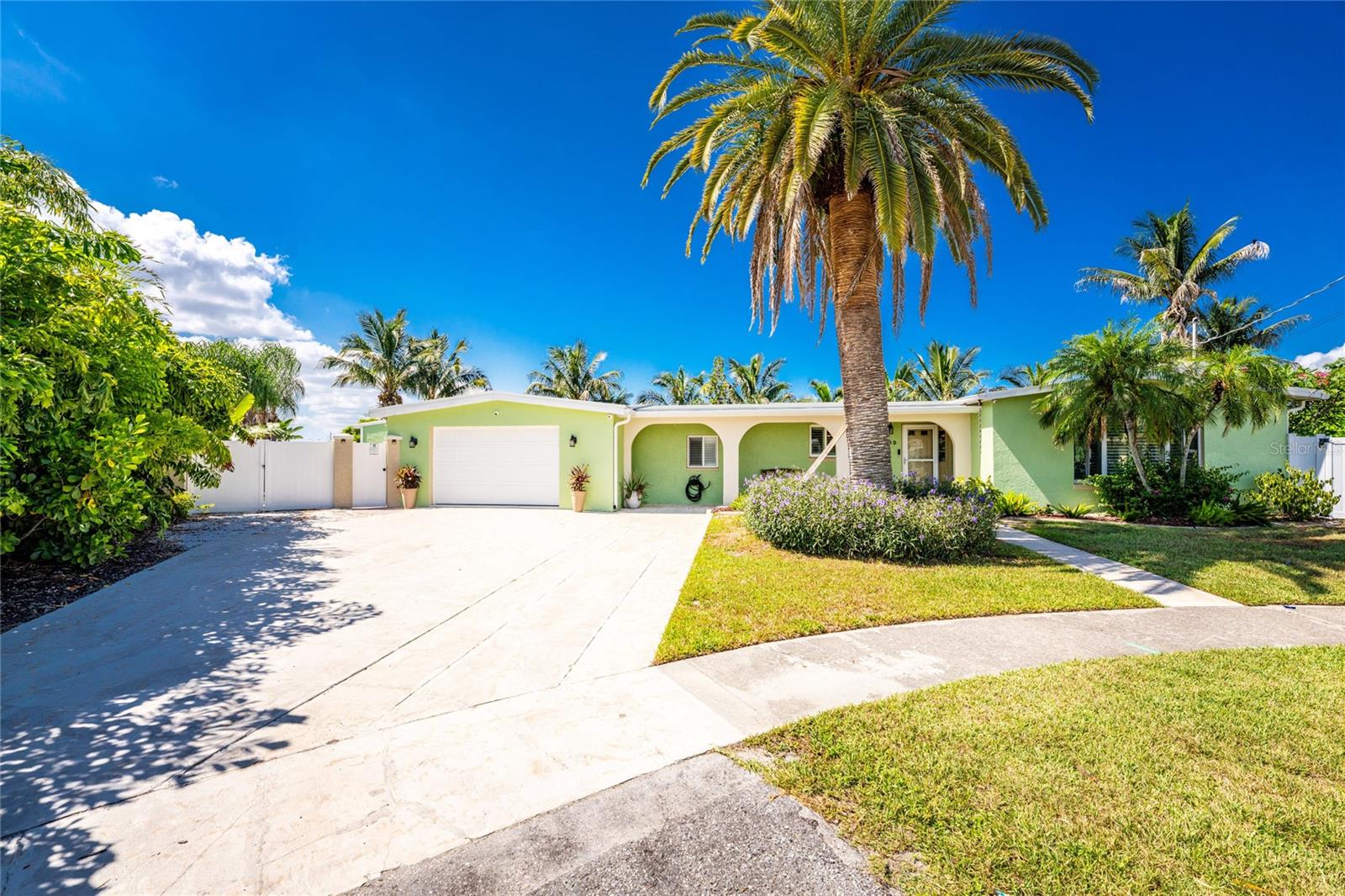 103 Rodgers Ave Ne, Port Charlotte, FL 33952