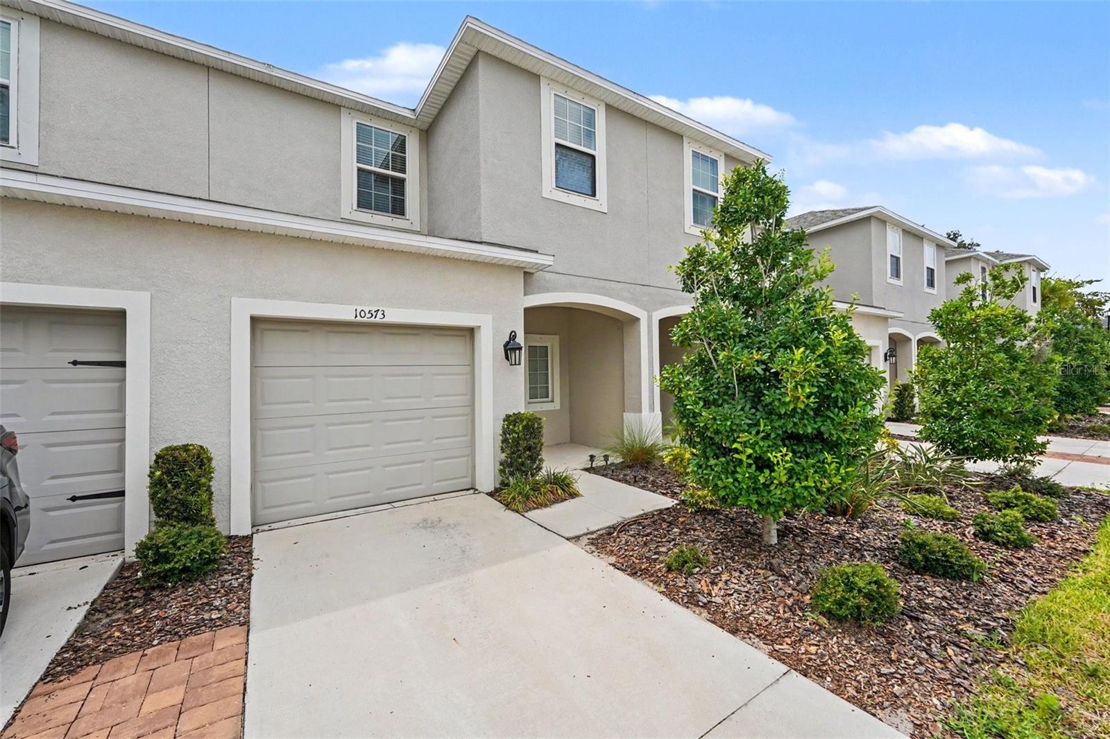 10573 Oakside Dr, Palmetto, FL 34221