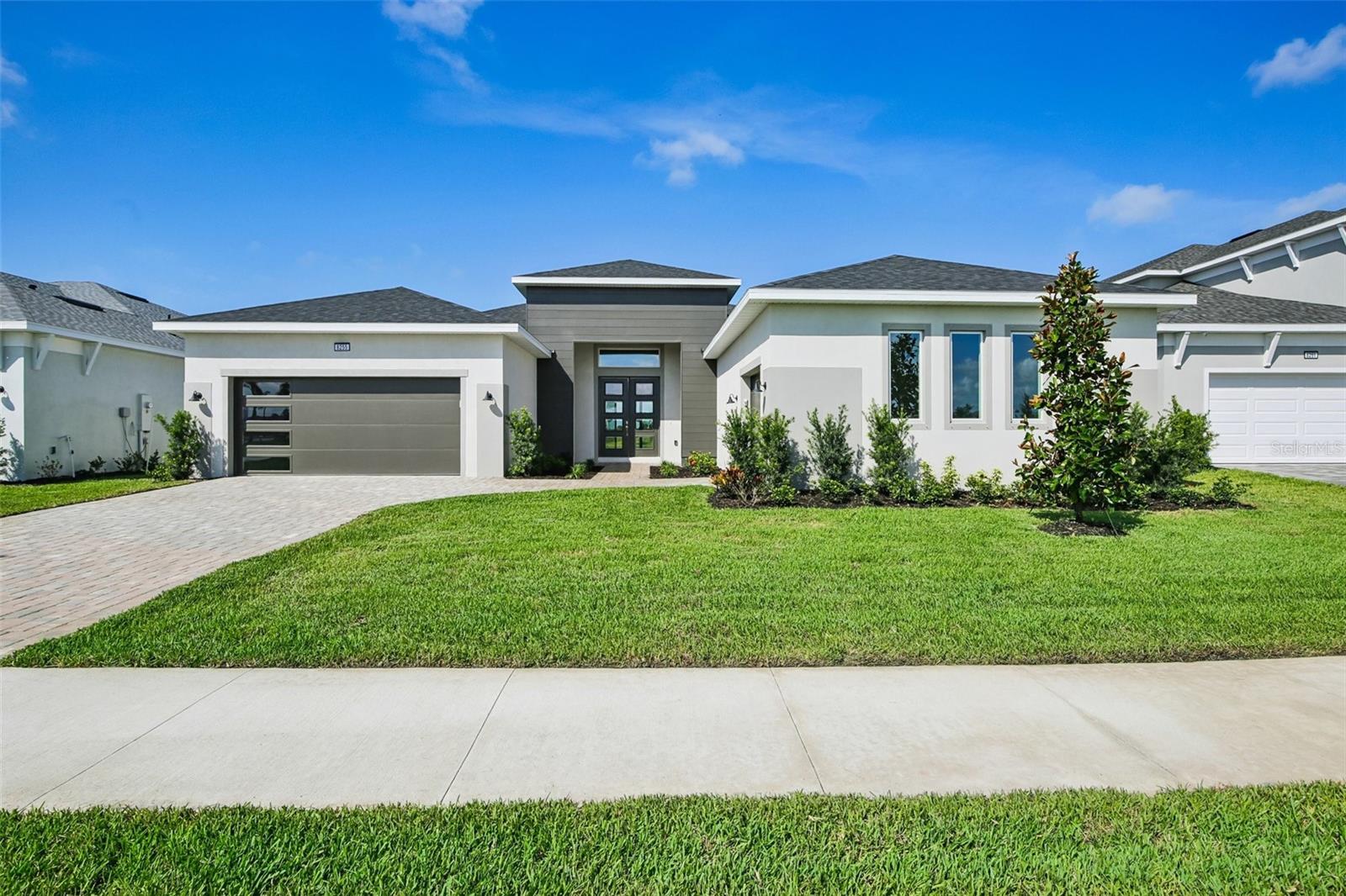 8255 Golden Beach Ct, Parrish, FL 34219