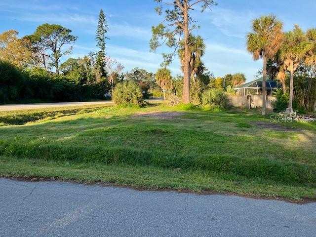 Oxalis Rd, Venice, FL 34293