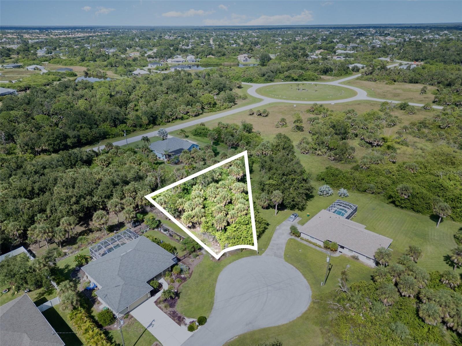 254 Spring Dr, Rotonda West, FL 33947