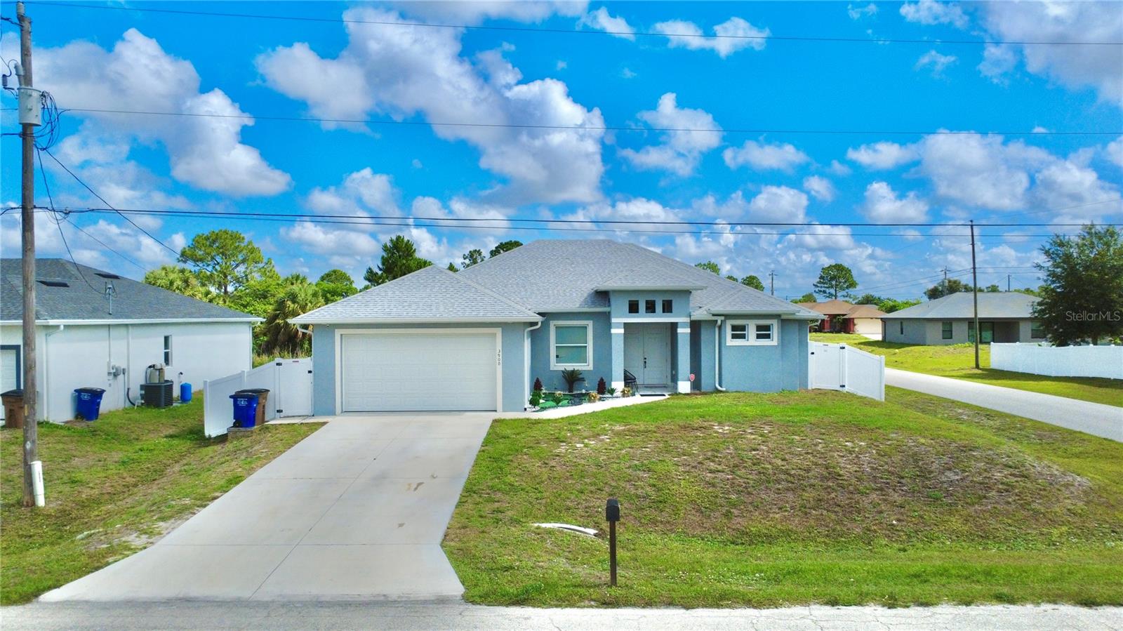3900 21st St Sw, Lehigh Acres, FL 33976